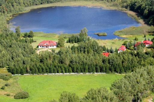 Bobrowa Dolina - Housity