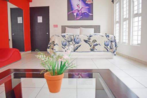 Motel el Circo - Housity