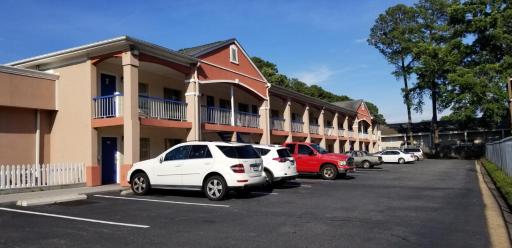 Budget Lodge - Housity