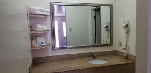 Budget Lodge - Housity