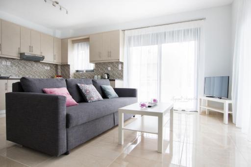 Aesthetic Apartments - Housity