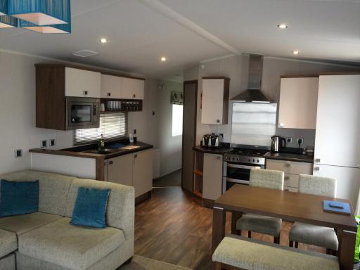 Silver Woods Reighton Sands - Housity
