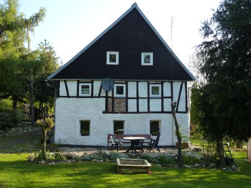 MAGICZNA KUŹNIA - Housity