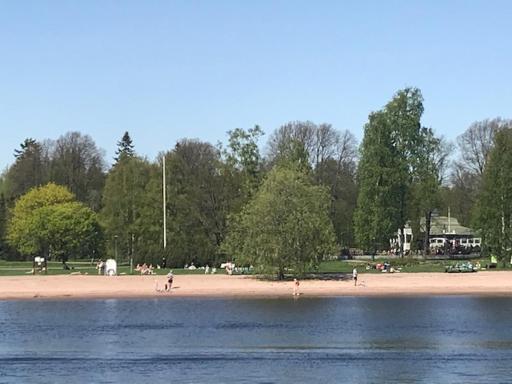 PikkuParlamentti - Housity