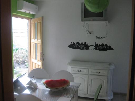 Hostel Bojo - Housity