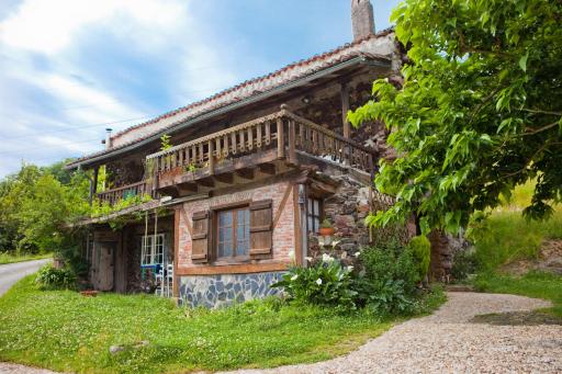CASA RURAL MOMOTEGI - Housity