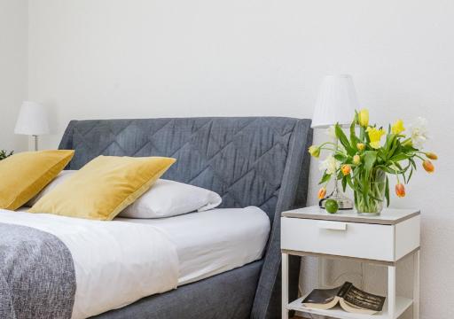 Rent a Home Delsbergerallee - Self Check-In - Housity