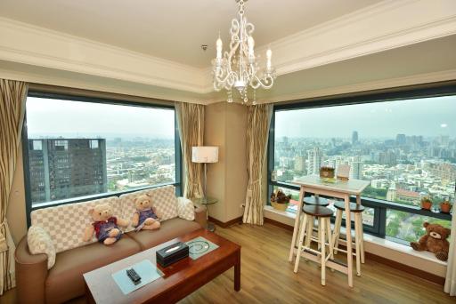 Luxury House - Housity