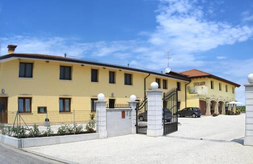 Agriturismo Ai Laghi - Housity
