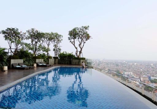 GAIA Lodge Tunjungan Surabaya - Housity