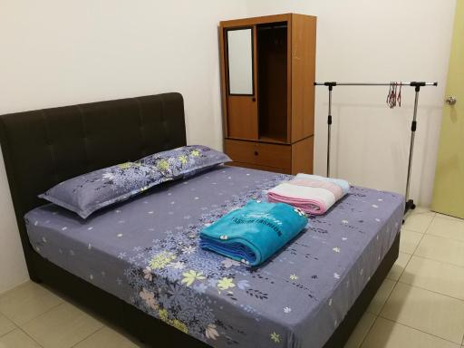 Address No 915, Lorong Uni Central 13, Taman Uni Central, Kuching Samarahan Expressway - Housity