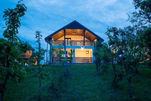 Holiday Home Dandelion with Hot Tub & Sauna - Housity