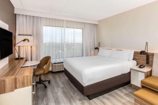 Wyndham Garden Ft Lauderdale Airport & Cruise Port - Housity