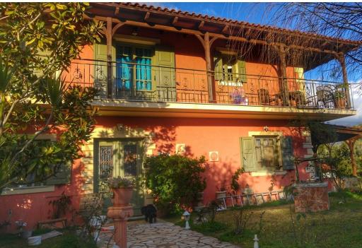 Best Kefalonia villas - charming 3 bedroom villa Gardenia - Housity