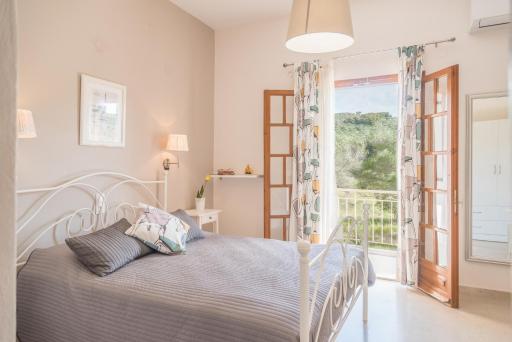 Nikos & Vivi Studios - Housity
