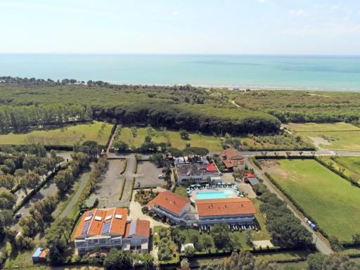 Hotel Residence La Ventola - Housity