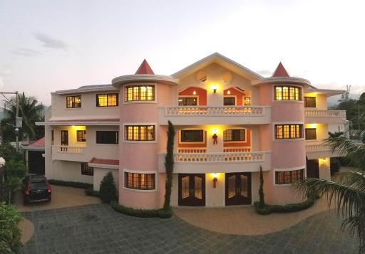 Villa Elegance  & Apartment - Housity