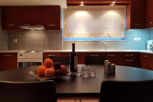 Comfy house with private garden & view, near Kyparissia Castle - Housity