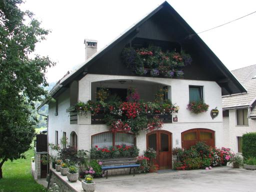 2 studio & apartment Cvetek Bohinj - Housity