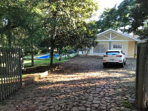 CASA EM COND. NA MATA - Housity