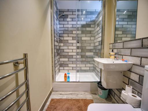 Spacesavers at Figtree Lane - Housity