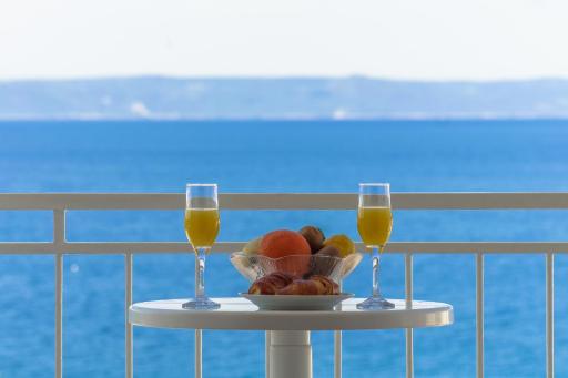 Beachfront Rooms Ana - Housity