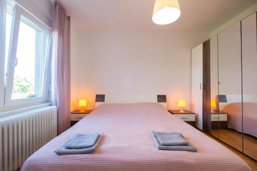 Apartment Ksenija - Housity