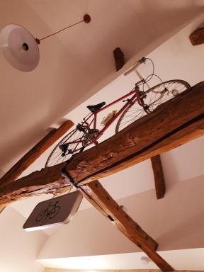 Le gîte du presbytère, déco vintage bistrot & vélo ! - Housity