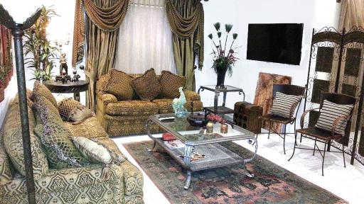 Beautifully Furnished 3BD 2BR Pool Gated Condo in McAllen, TX - Housity