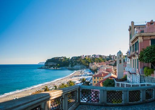 Hotel Tirreno - Housity