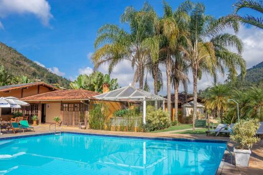 Bomtempo Itaipava by Castelo Itaipava - Housity