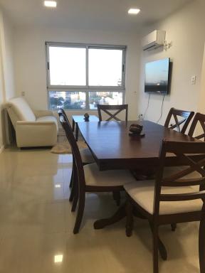 Departamento 2 ambientes sobre el río Paraná Con Cochera - Housity