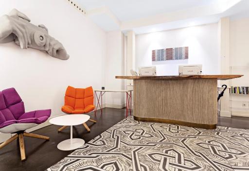 One Shot Prado 23 - Housity