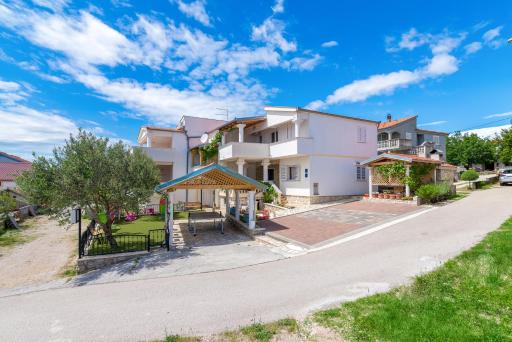 Haus Josipa - Housity