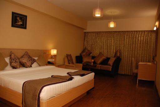 PLA Krishna Inn - Housity