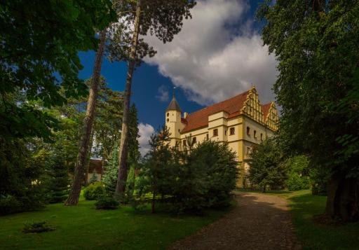 Zamek w Czernej - Housity