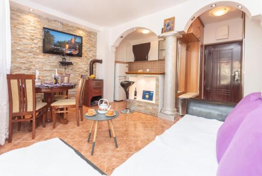 Apartment Risan - Housity