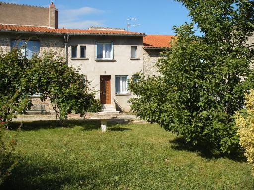 Petite Maison de Village - Housity