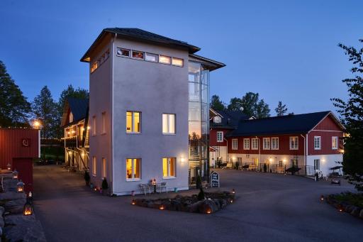 Hotel Villa Molnby - Housity