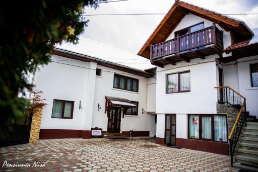Pensiunea Nisa - Housity