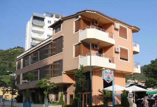 Onorato Hotel - Housity