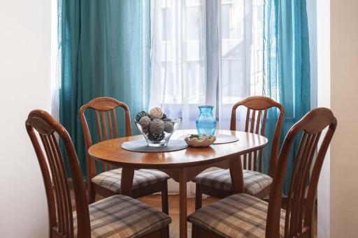 Sea Apartment Colours - Housity