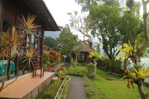 Batur Green Lake - Housity