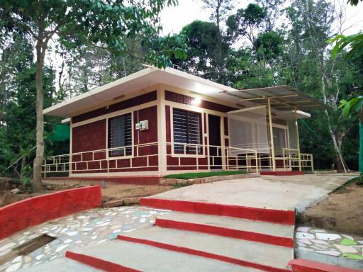 Woodside Homestay Wayanad - Housity