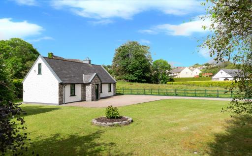 Fado Cottage Kenmare - Housity