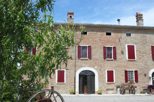 New Flowers Farm B&B - Housity