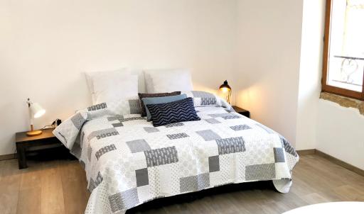 Au Coeur du Vieux Village - Housity