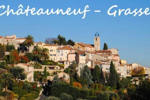 Chambre privée dans villa provençale - Housity