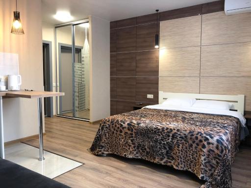 East Residence - Housity