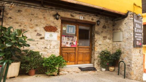 Hostal Alba Taruta - Housity